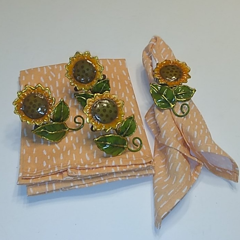 Sunflower napkin rings with new napkins.